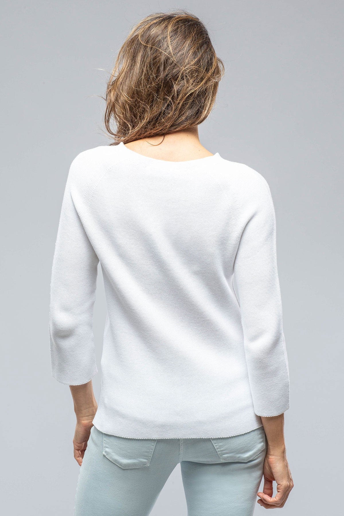 Sasha Raw Edge Sweater In White - AXEL'S