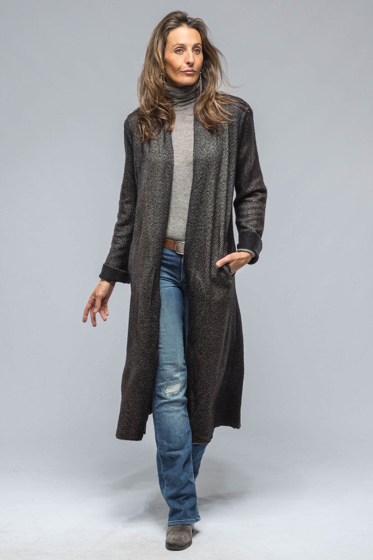 Avant Toi Caruba Long Duster In Taupe Axel s of Vail