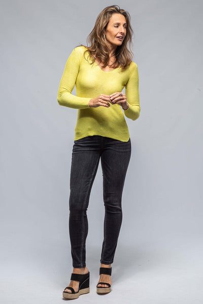 Sloan Soft V-Neck Pullover In Shaded Lichen - AXEL'S