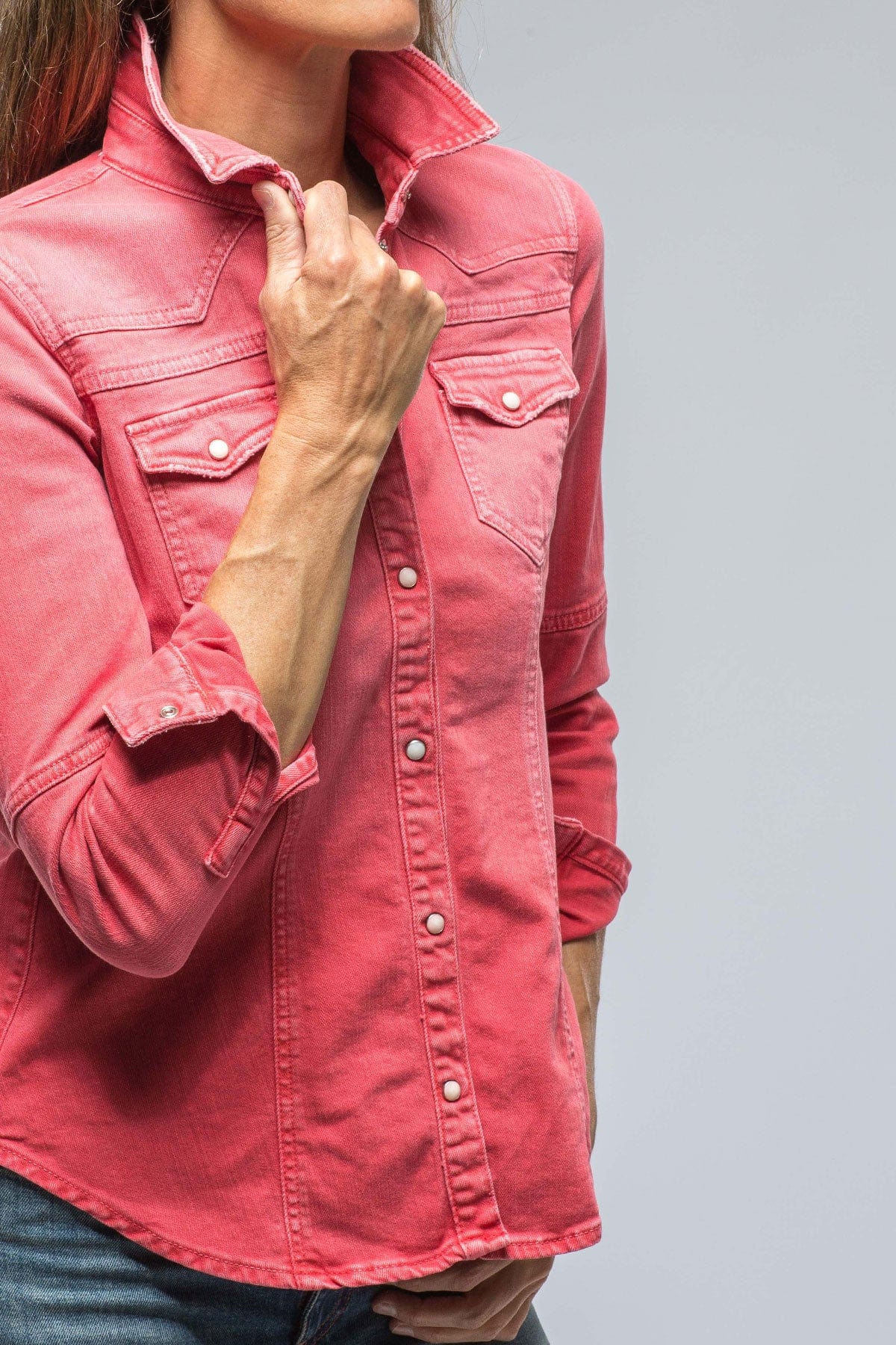 Sweetwater Denim Shirt In Washed Corallo - AXEL'S