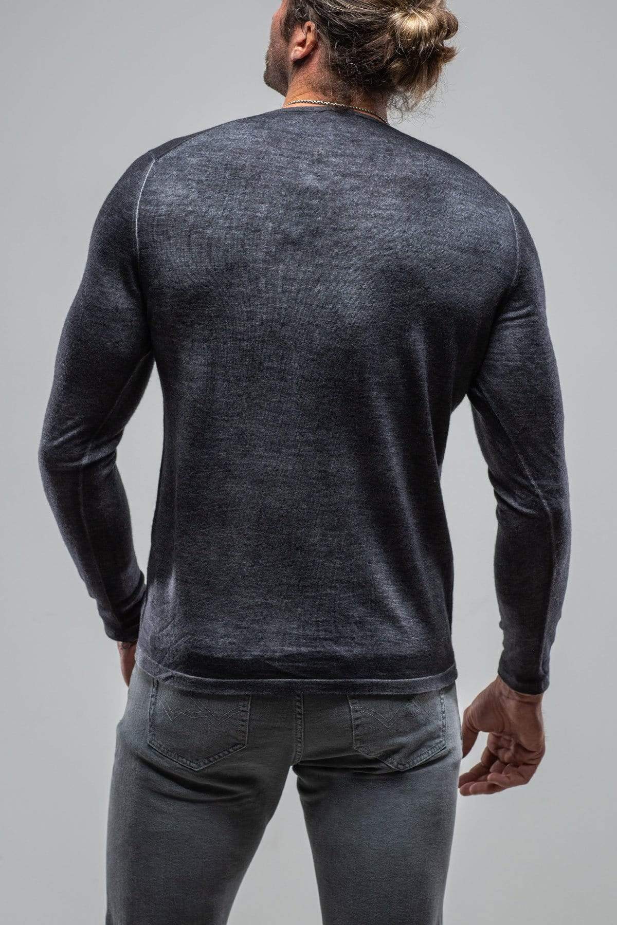 Matteo Cashmere Sweater in Anthracite - AXEL'S