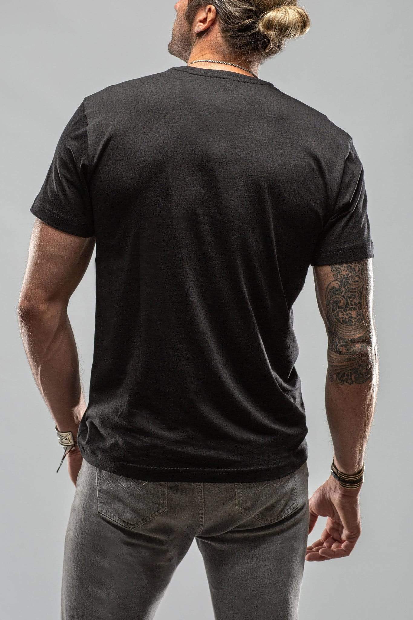 Georg Roth | Crew Black Tee