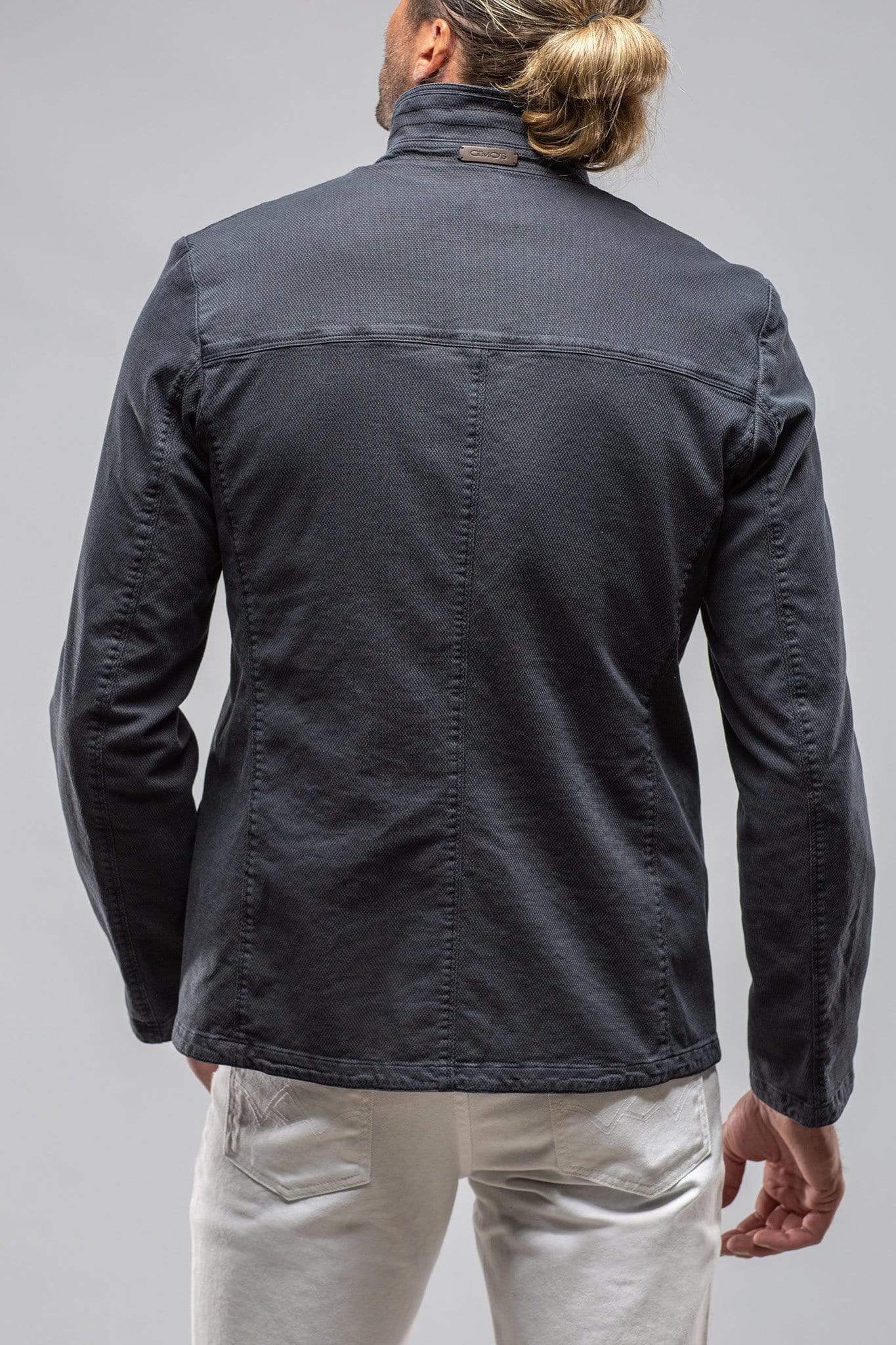 Lyndhurst Lightweight Jacket In Navy - AXEL'S