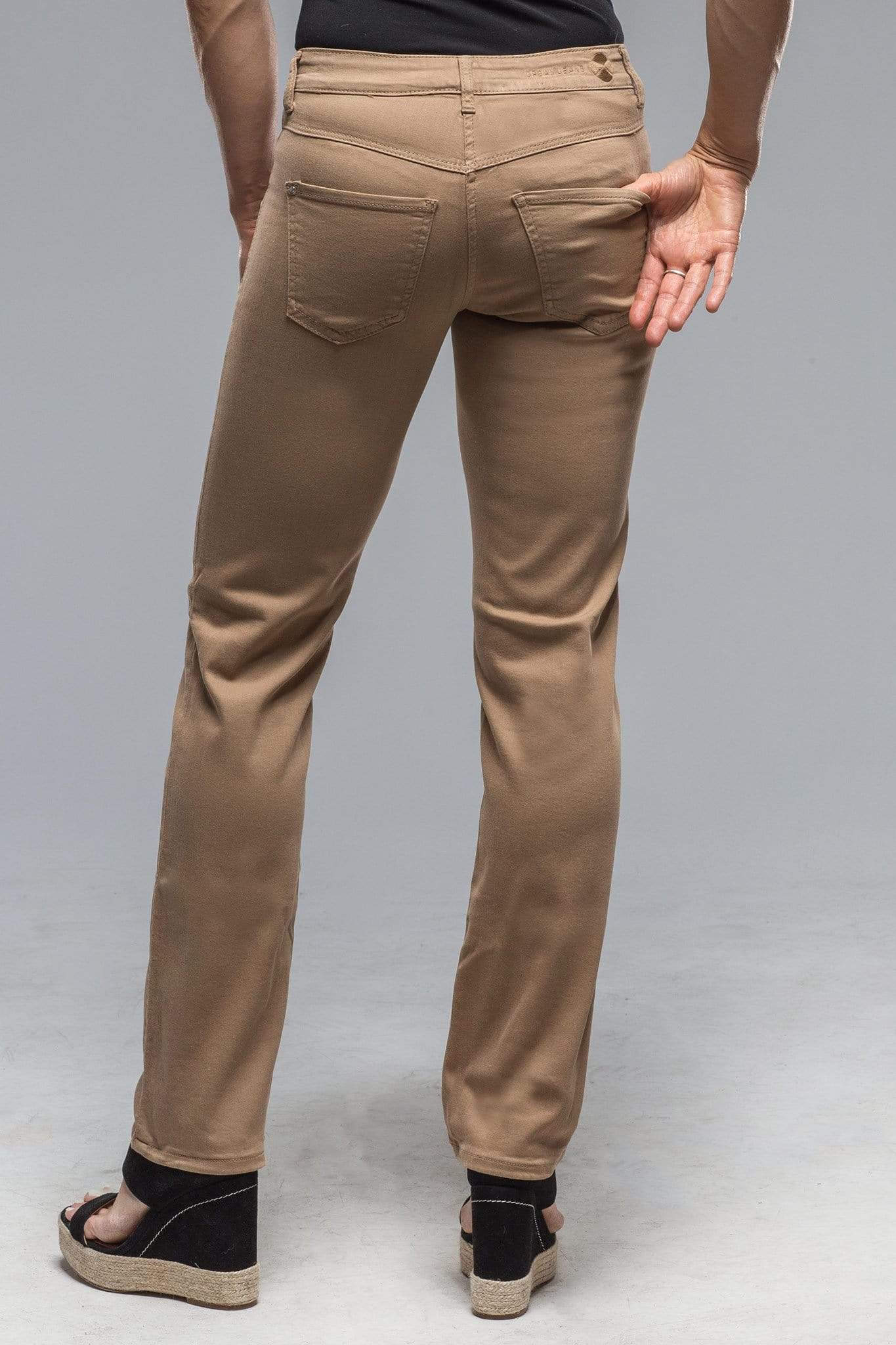 MAC Dream Straight in Lt Cognac - AXEL'S