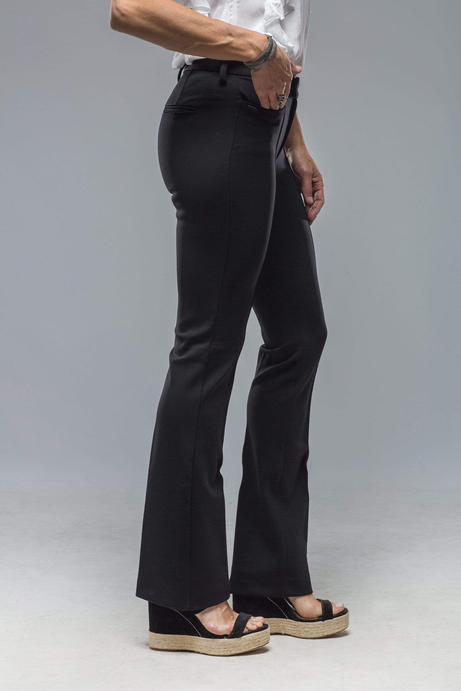 Vital Flares Leggings - Black – AXEL Clothing Ltd
