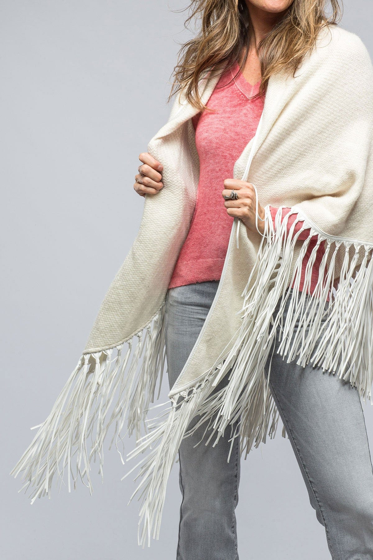 Ponderosa Reversible Cashmere Fringe Shawl In Pearl/White