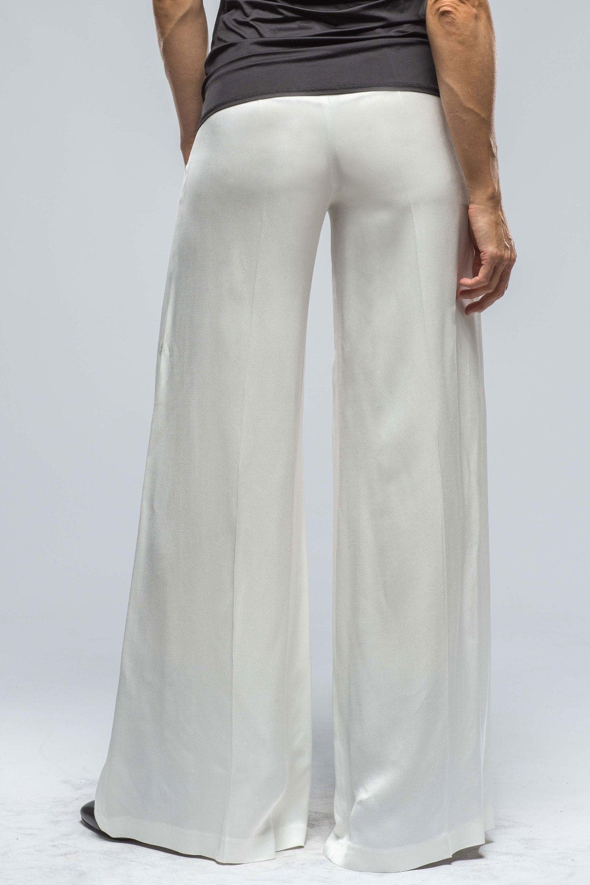 Maxi Pants In White Sharkskin - AXEL'S