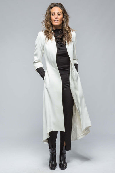 Morgana Long Coat In White Sharkskin - AXEL'S