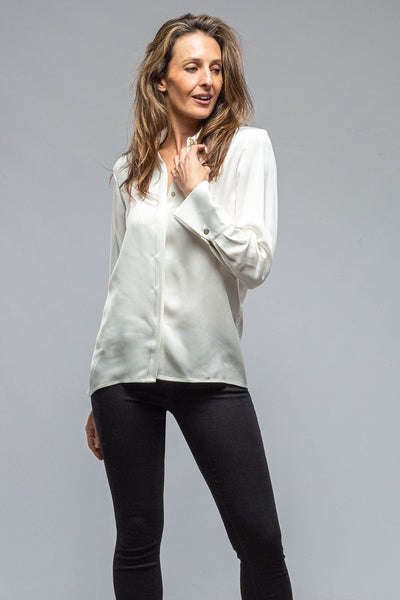 Rania Sharkskin Blouse In White - AXEL'S